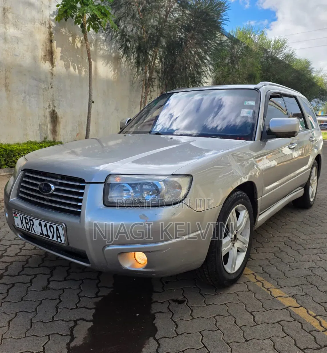 Subaru Forester 2005 Gold