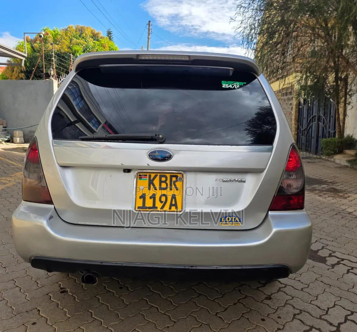 Subaru Forester 2005 Gold
