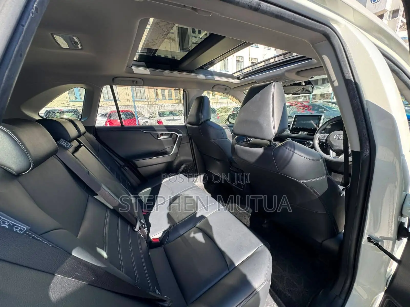 Toyota RAV4 Adventure 2019 White