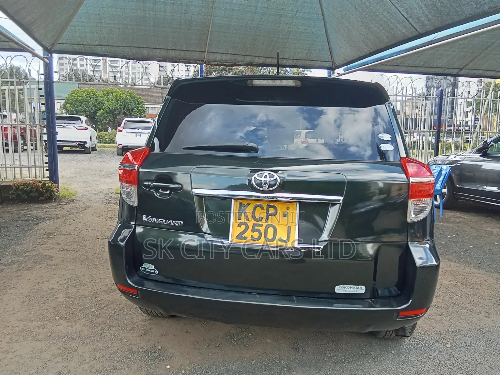 Toyota Vanguard 2010 Green