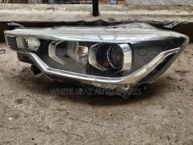 Rumion 2015 Headlight