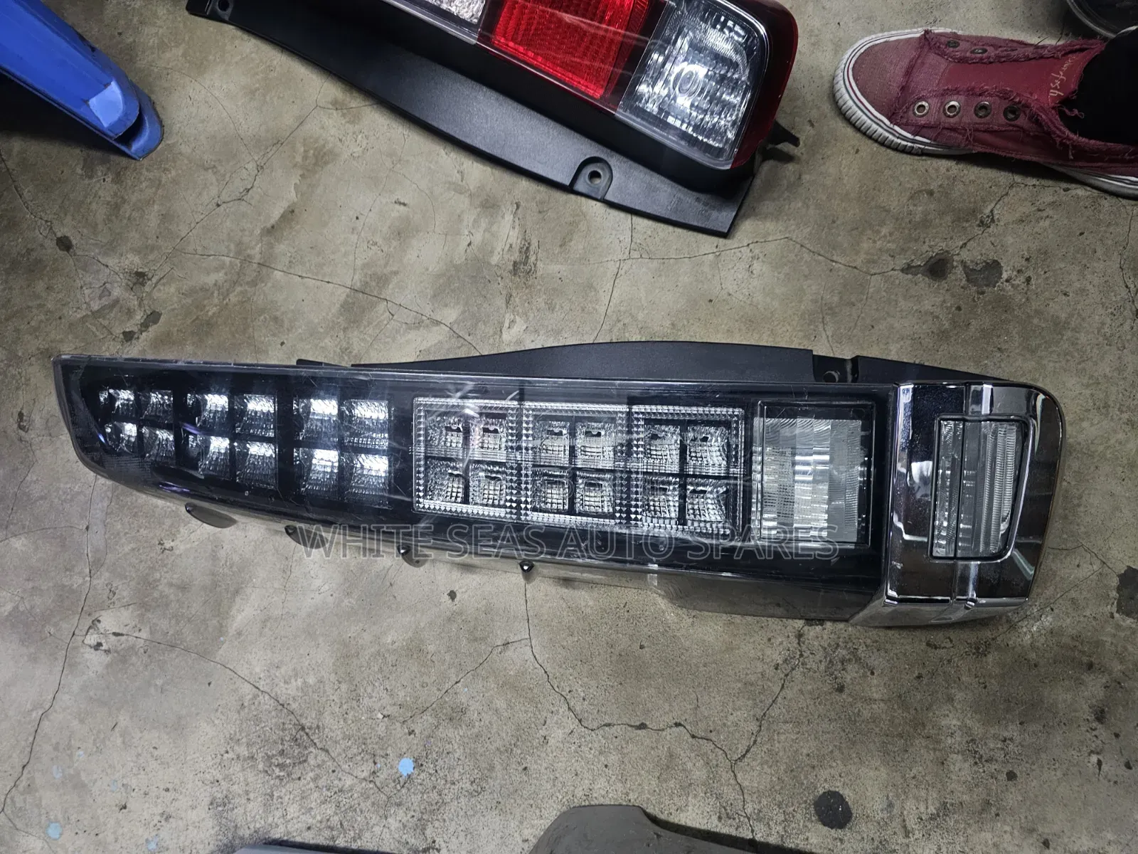 Voxy 2015 Taillight
