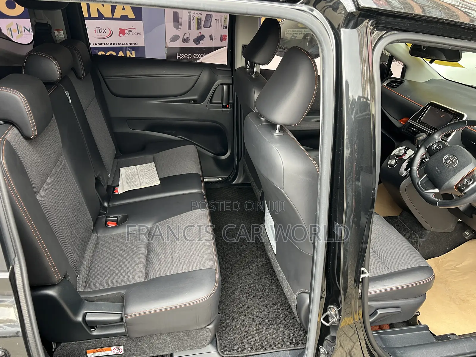 Toyota Sienta 2018 Black