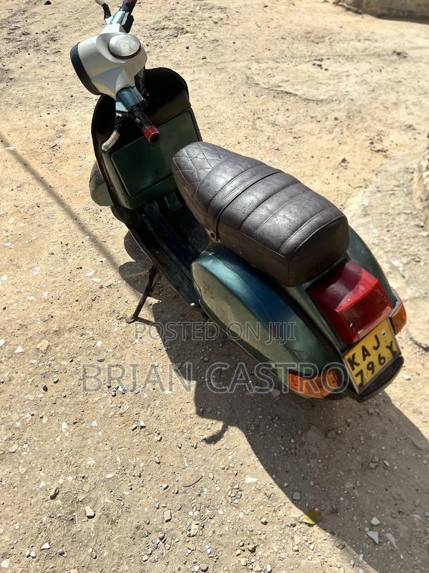 Piaggio Scooter 2000 Green - thumbnail 5