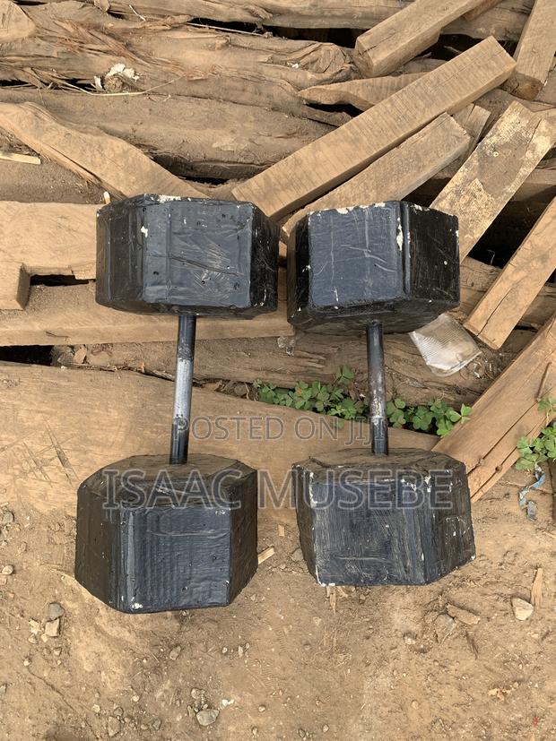 Concrete Dumbbells - thumbnail 2