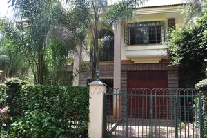 5bdrm Townhouse / Terrace in Spring Valley for rent