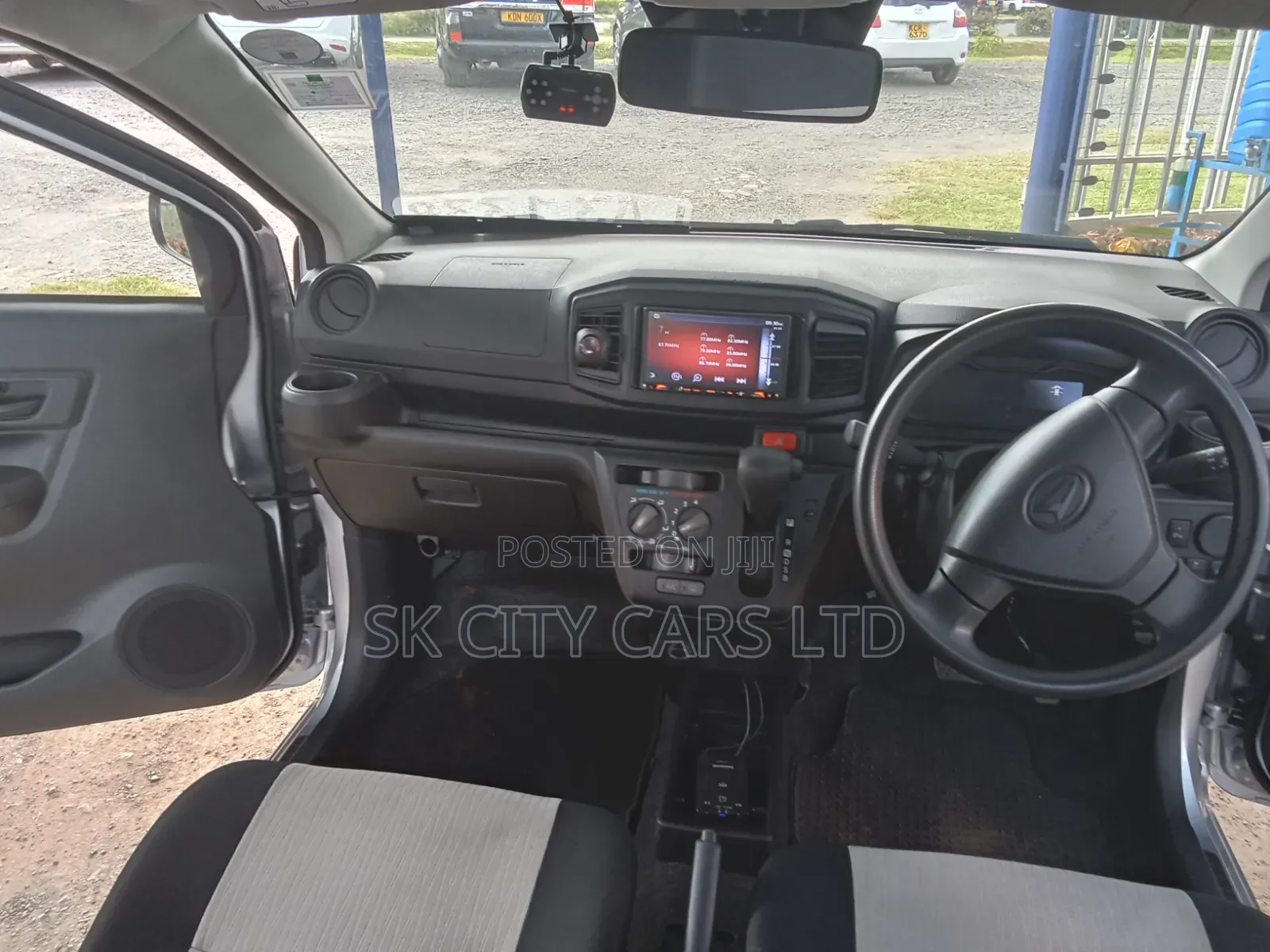 Daihatsu Mira 2019 Silver