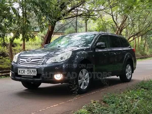Subaru Outback 2010 Black