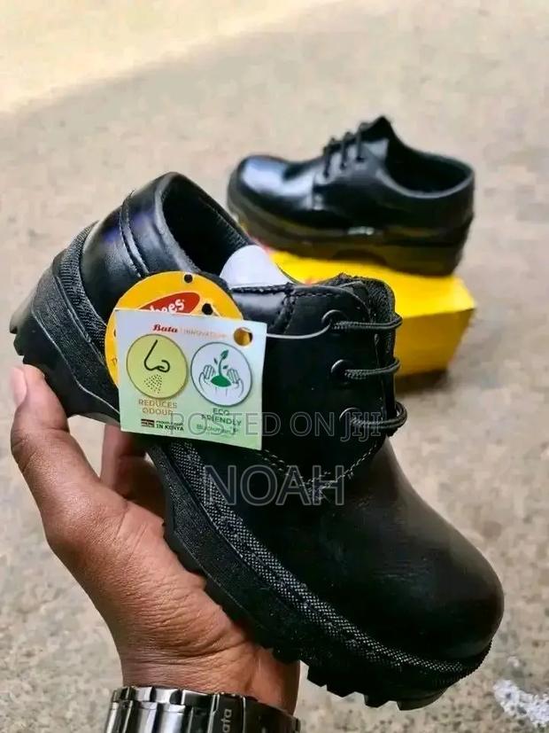 Toughees Bata Original Shoes - thumbnail 3