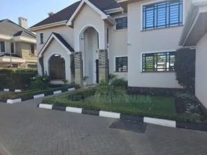 4bdrm Maisonette in Kerarapon for sale