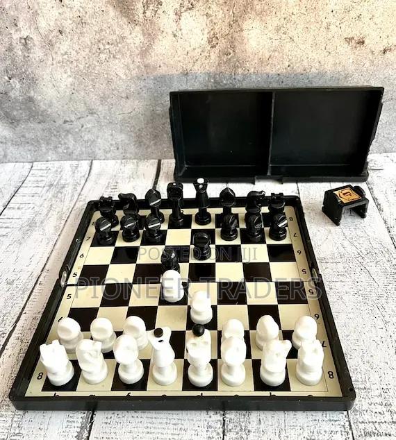 Large Fordable Chess