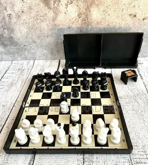 Large Fordable Chess