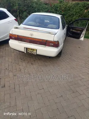 Toyota Corolla Automatic 1995 White