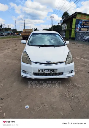 Toyota Wish 2007 White