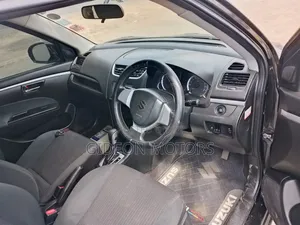 Suzuki Swift 2016 Black