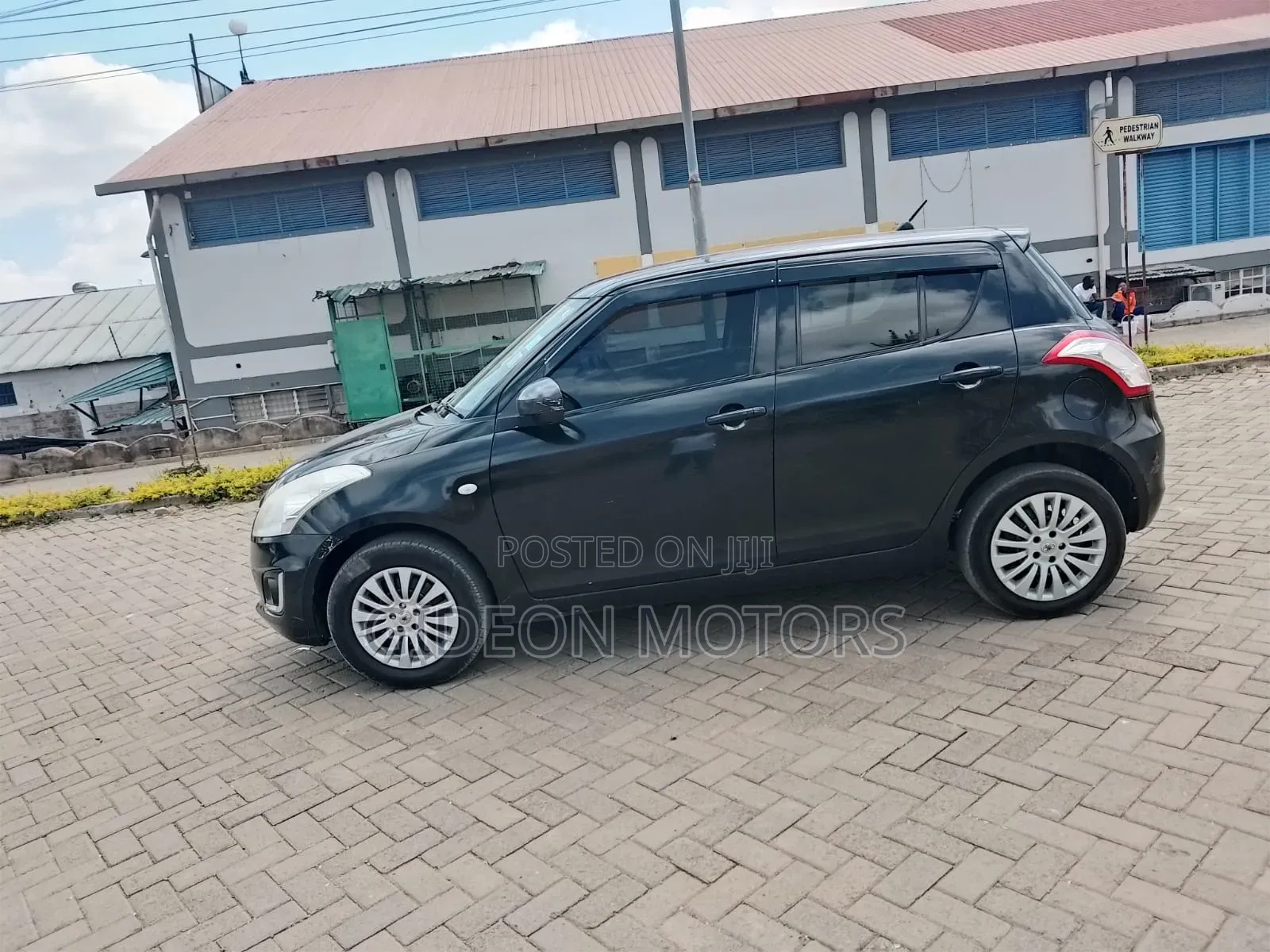 Suzuki Swift 2016 Black