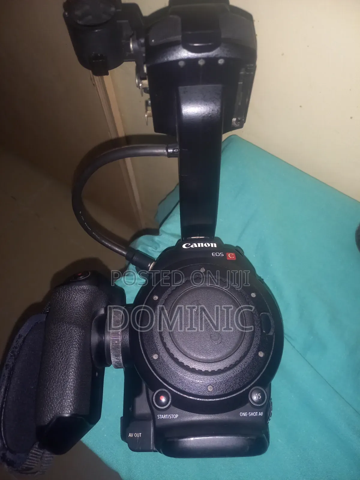Canon Eos C100