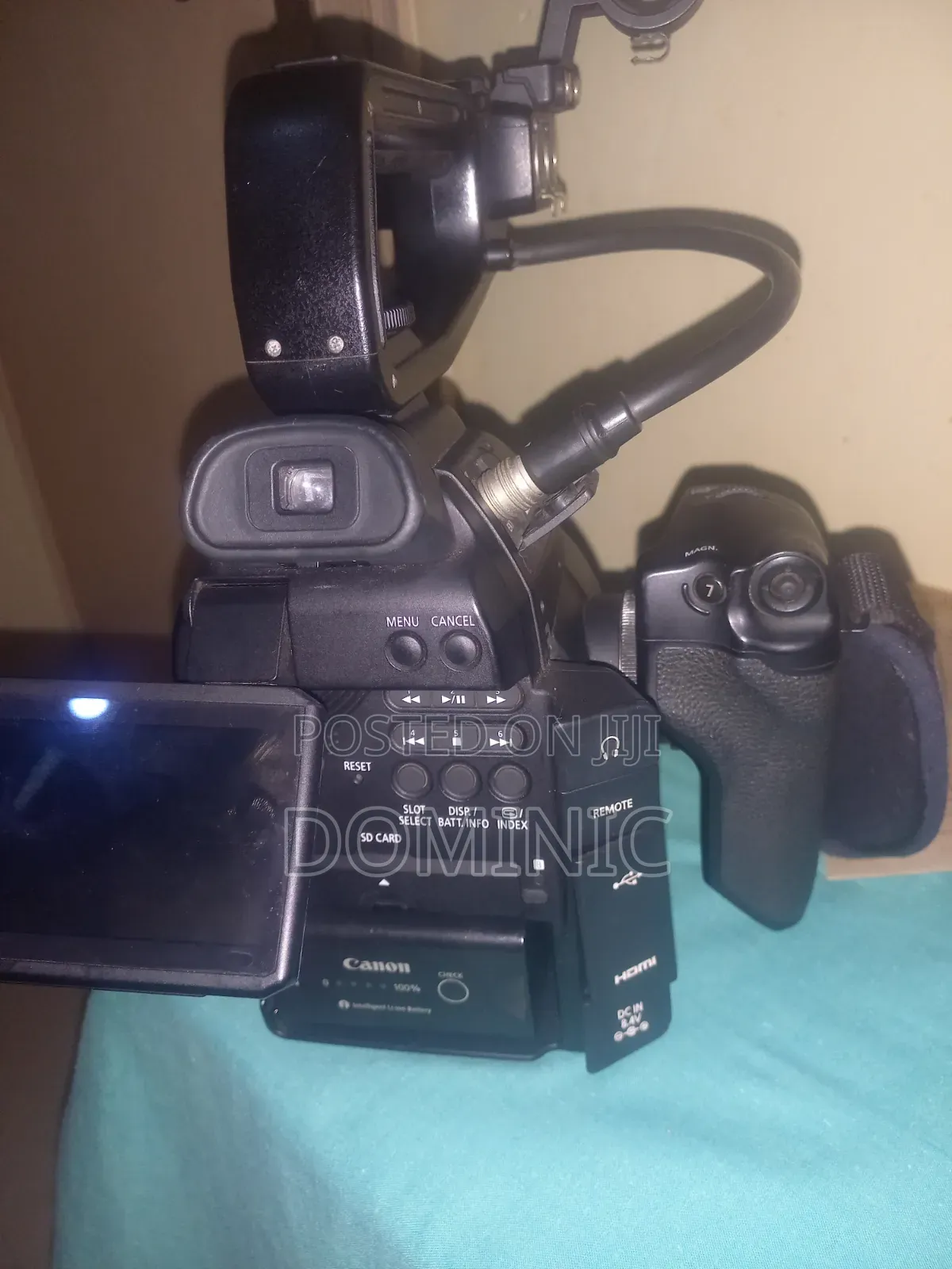 Canon Eos C100
