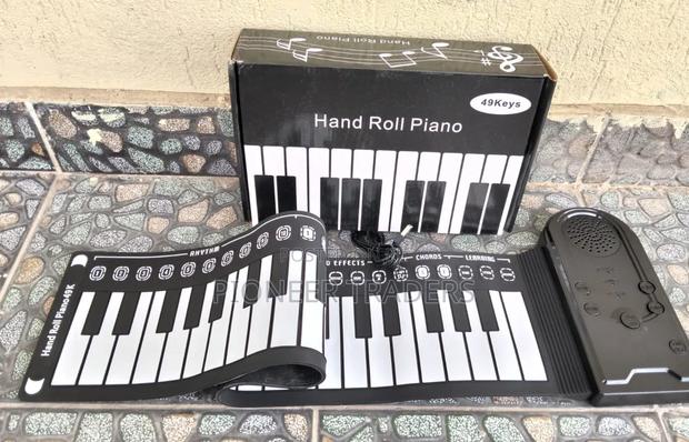 Hand Roll Piano
