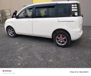 Toyota Sienta 1.5 AWD 2010 White