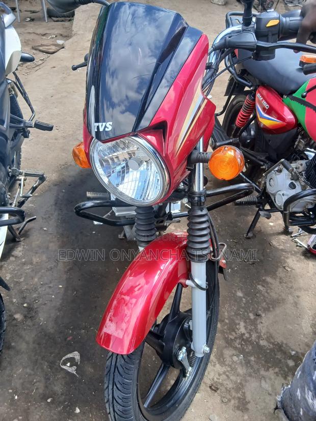 TVS HLX Plus ES 2026 Red - thumbnail 5
