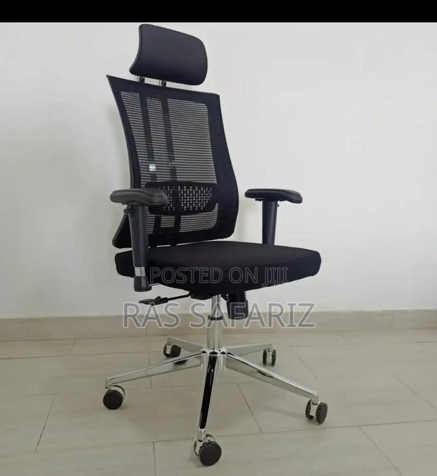 Office Chairs - thumbnail 2