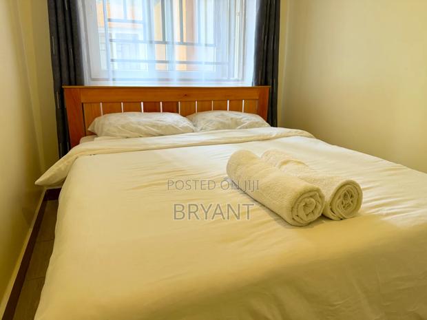 2 Bedroom Airbnb - thumbnail 6