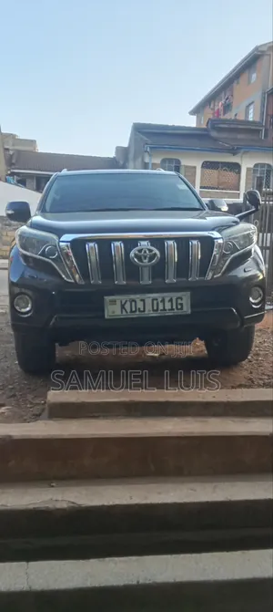 Toyota Land Cruiser Prado 2013 Black
