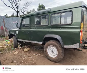 Land Rover Defender 2009 Green