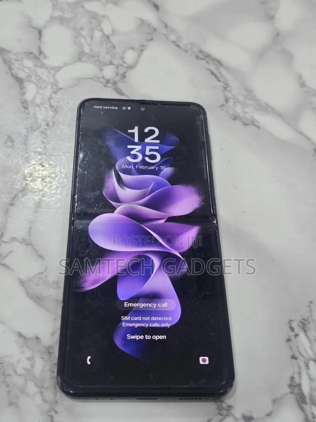Samsung Galaxy Z Flip 3 256 GB Black - thumbnail 2