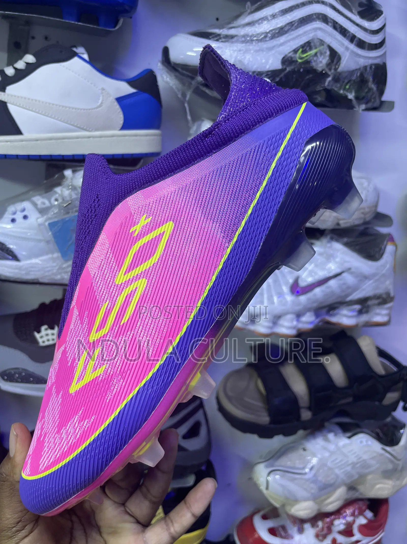 Messi Crazy Fast Football Shoes