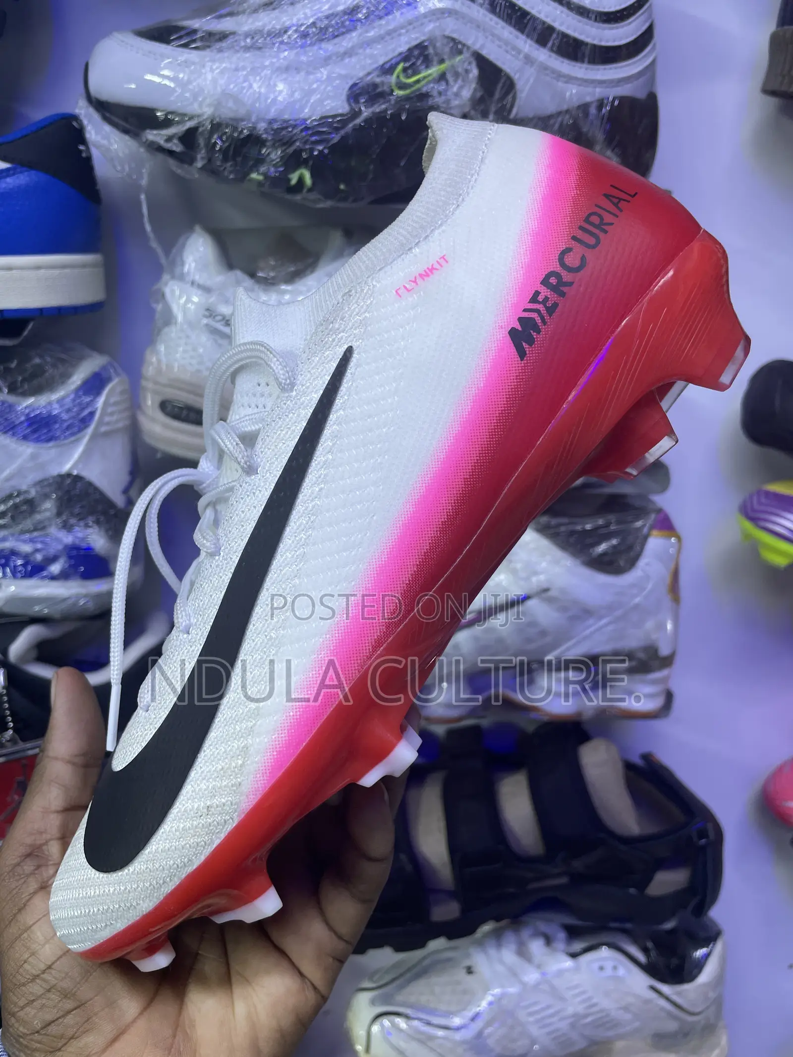 Messi Crazy Fast Football Shoes