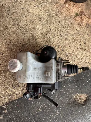 Pajero Brake Booster
