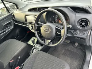 Toyota Vitz 2019 Pearl