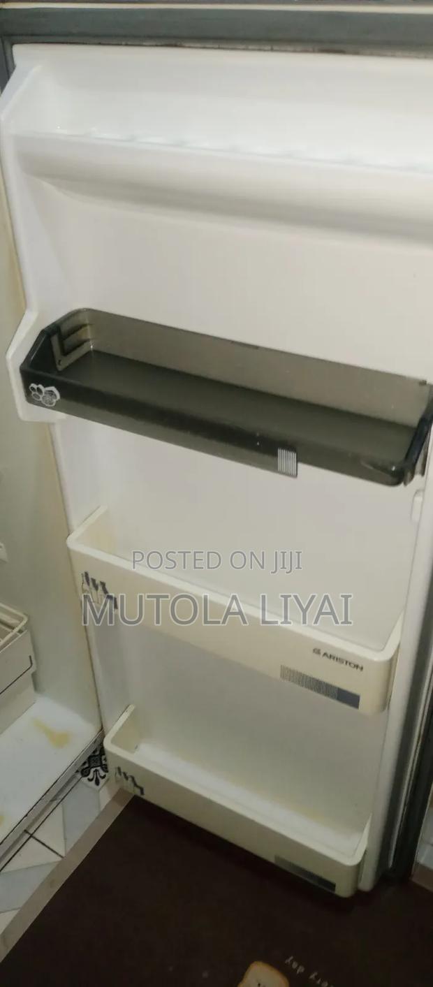 Refrigerator - thumbnail 2