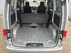 Nissan NV200 2018 Silver