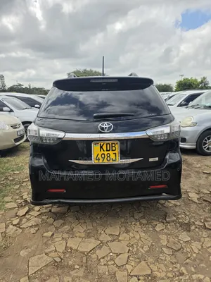 Toyota Wish 2013 Black