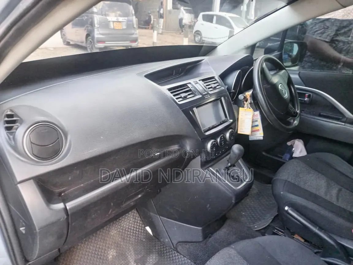 Mazda Premacy 2013 Silver