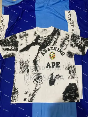 Bape-Style T-Shirt  a Bathing Ape (Bape) Streetwear T-Shirt