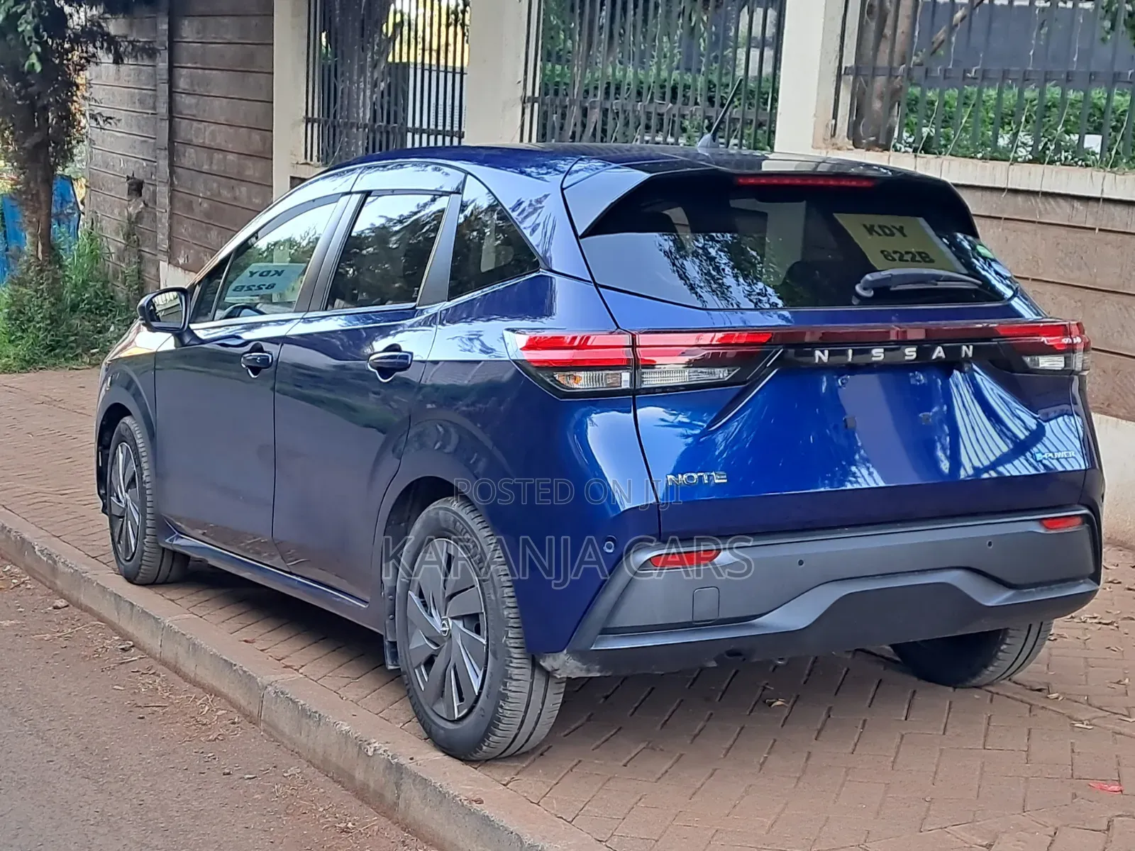 Nissan Note 1.2 Hybrid 2021 Blue
