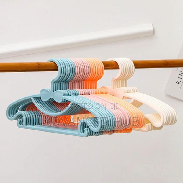 20pc Kids Clothes Hangers - thumbnail 2
