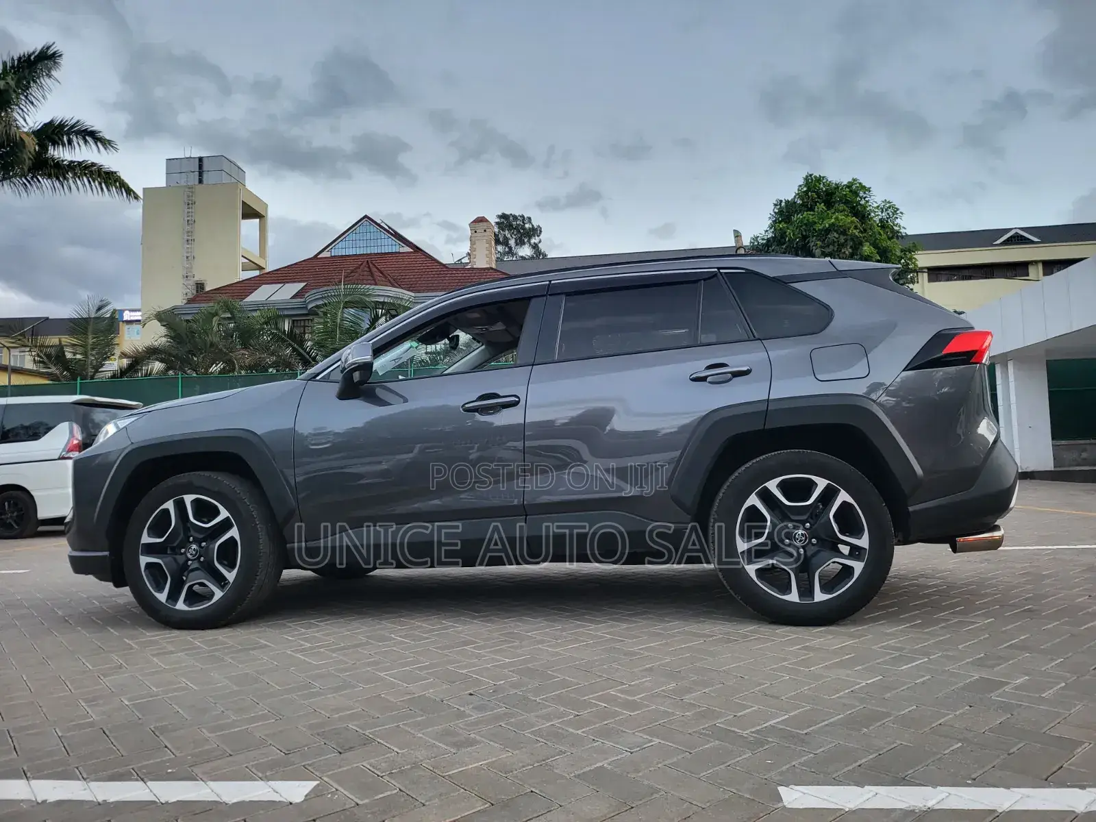 Toyota RAV4 Adventure 2019 Gray