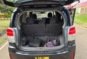 Toyota Spade 2014 Black