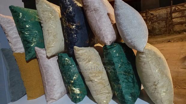 Medium Sized Throw Pillows - thumbnail 5