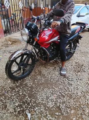 Hero Hunter 150 2021 Red