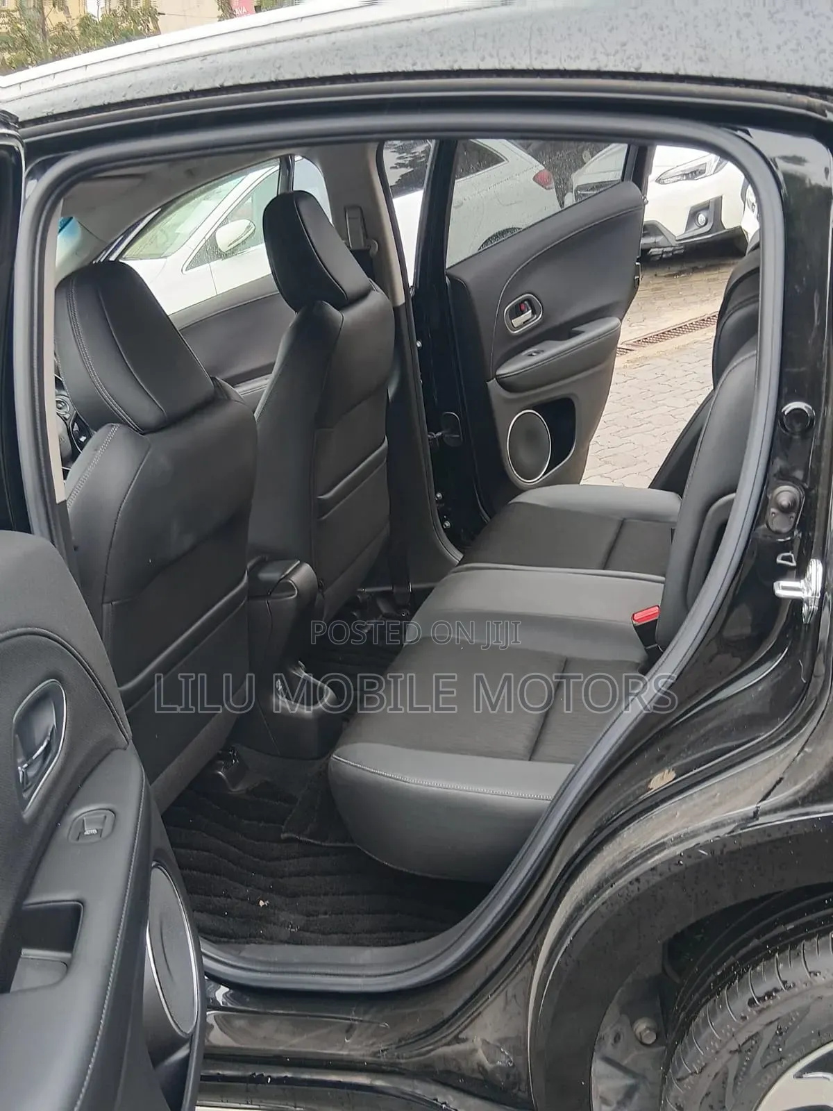 Honda Vezel 2019 Black