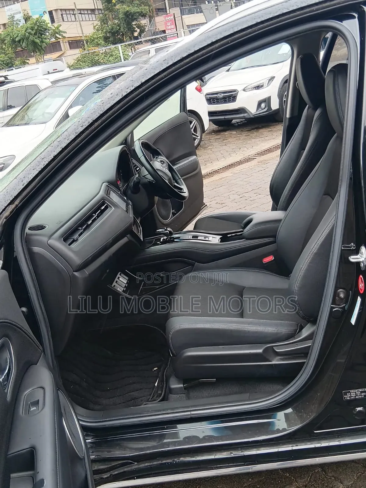 Honda Vezel 2019 Black