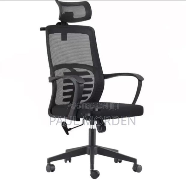 Black Adjustable Office Headrest Chair