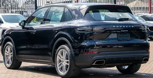 Porsche Cayenne 2019 Black