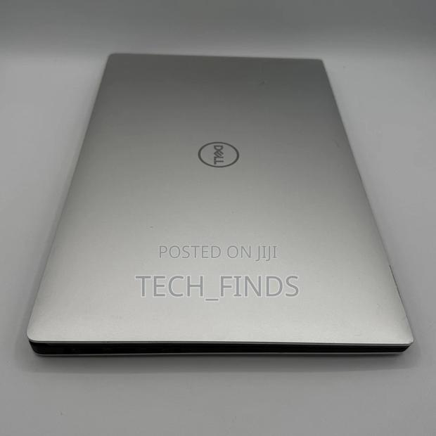 Laptop Dell Precision 5540 16GB Intel Core i9 SSD 512GB - thumbnail 2